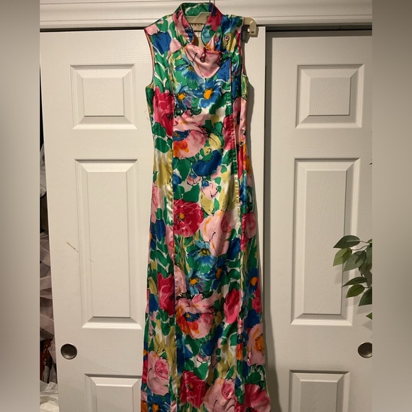 Dynasty 1960s Vintage Silk Japanese Oriental Hawaiian Flower Maxi Dress Y2K, 10 - Picture 3 of 6